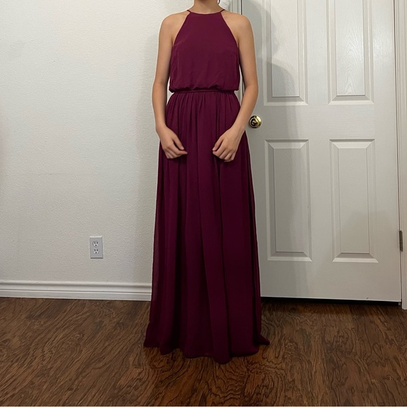 Donna Morgan Collection Maroon Evening Gown Size 2 - Picture 4 of 16
